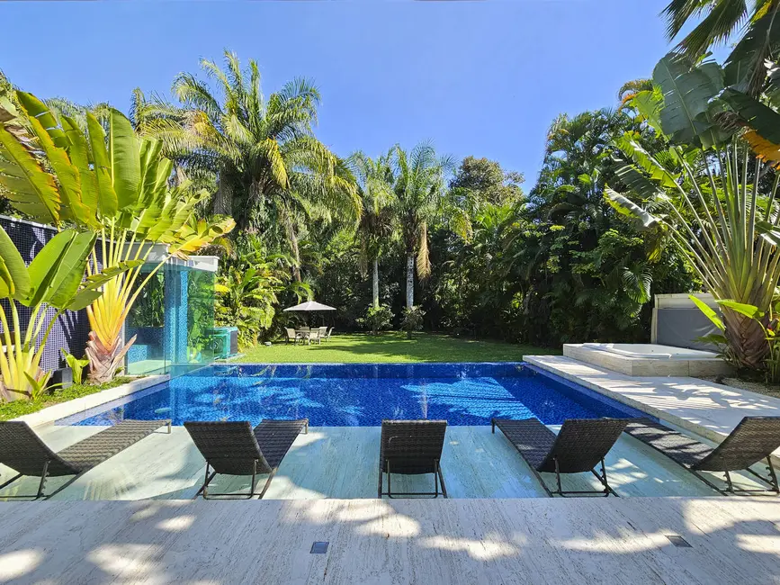 Foto 3 de Casa com 6 quartos à venda, 657m2 em Riviera de São Lourenço, Bertioga - SP