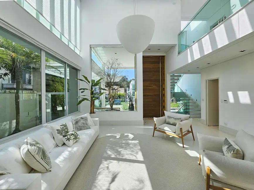 Foto 2 de Casa com 6 quartos à venda, 657m2 em Riviera de São Lourenço, Bertioga - SP