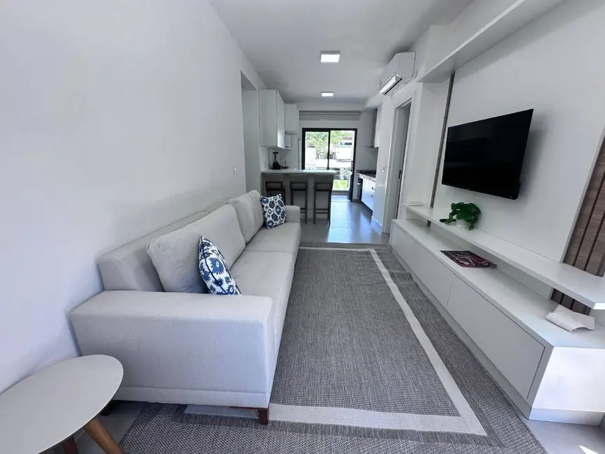 Foto 3 de Casa com 2 quartos à venda, 69m2 em Riviera de São Lourenço, Bertioga - SP