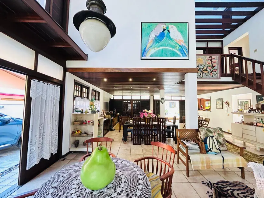 Foto 9 de Casa com 5 quartos à venda, 317m2 em Riviera de São Lourenço, Bertioga - SP