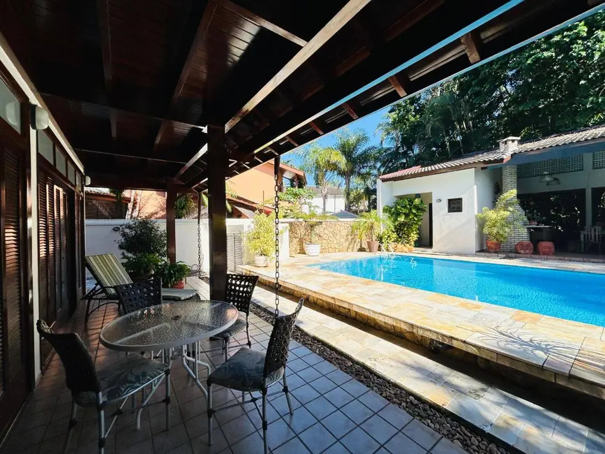 Foto 8 de Casa com 5 quartos à venda, 317m2 em Riviera de São Lourenço, Bertioga - SP