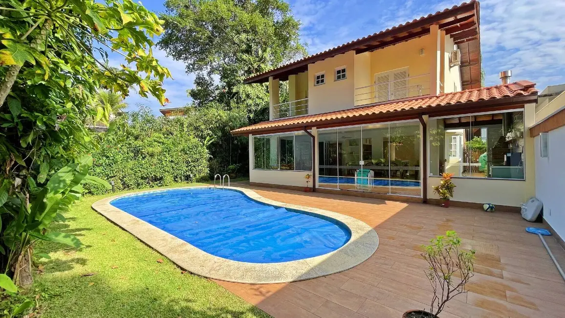 Casa com 4 quartos à venda, 300m2 em Riviera de São Lourenço, Bertioga - SP - imagem 2 Foto 2 de Casa com 4 quartos à venda, 300m2 em Riviera de São Lourenço, Bertioga - SP