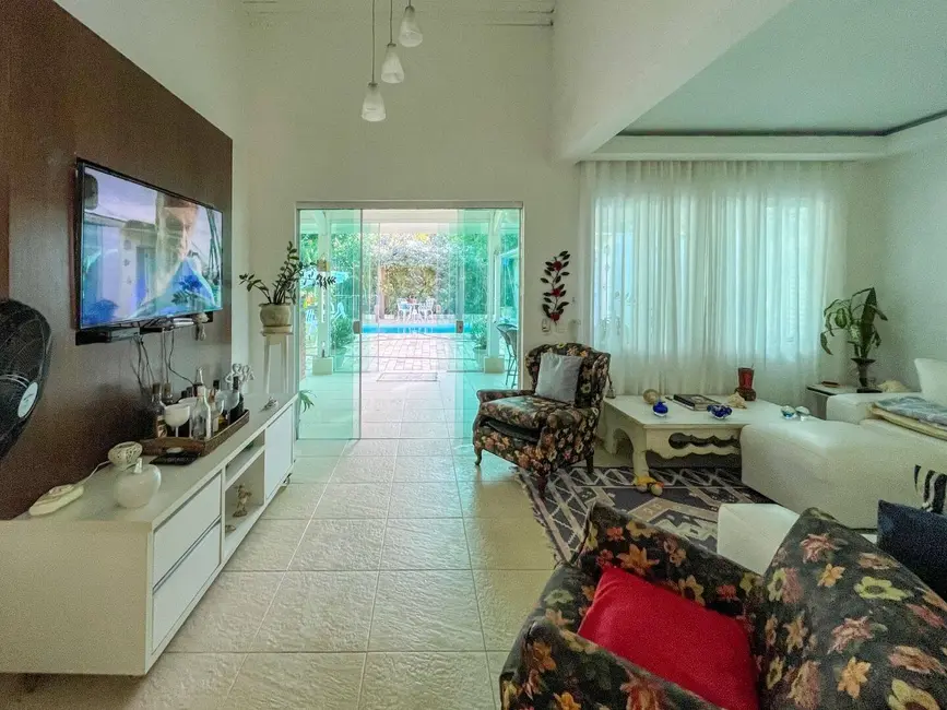 Foto 2 de Casa com 4 quartos à venda, 218m2 em Bertioga - SP