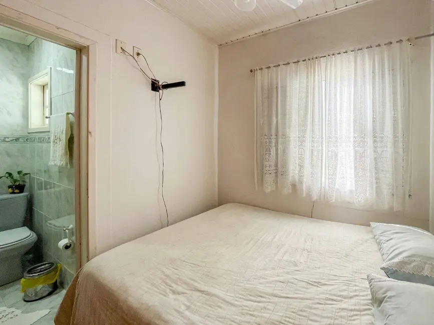 Foto 9 de Casa com 4 quartos à venda, 218m2 em Bertioga - SP