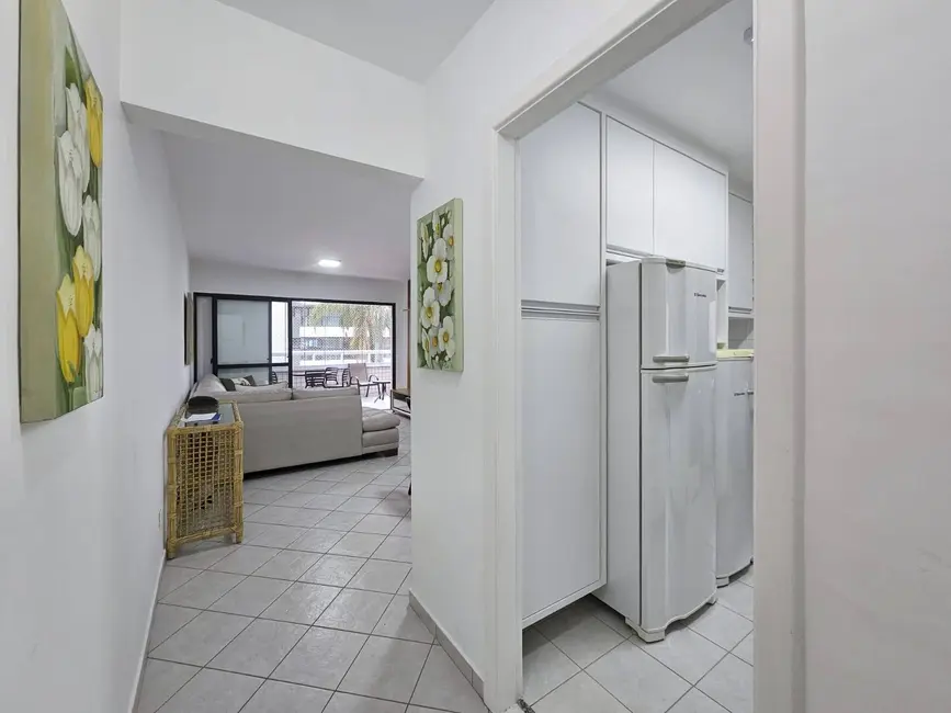 Foto 4 de Apartamento com 3 quartos à venda, 100m2 em Riviera de São Lourenço, Bertioga - SP