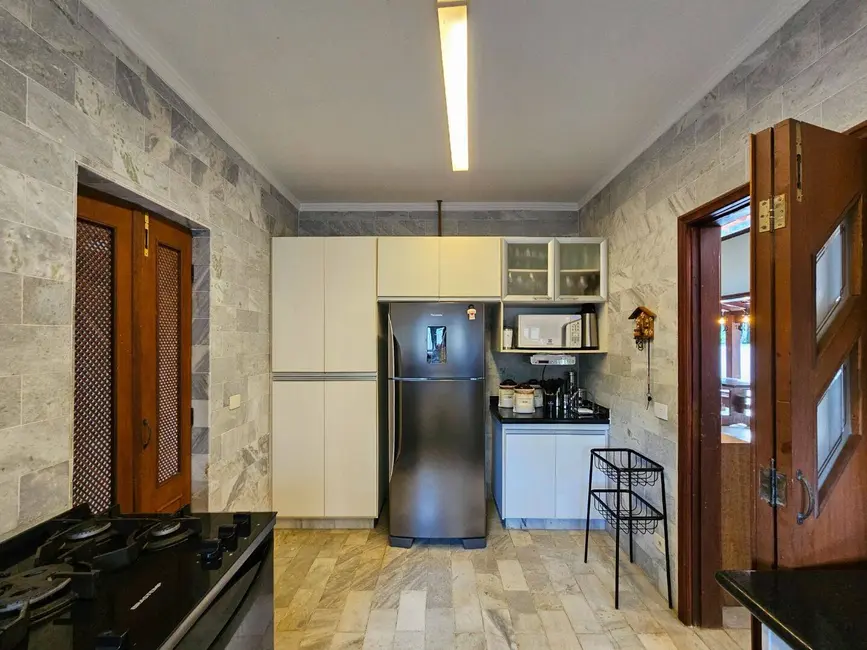 Foto 8 de Casa com 6 quartos à venda, 350m2 em Riviera de São Lourenço, Bertioga - SP