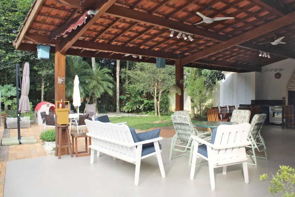 Foto 8 de Casa com 5 quartos à venda, 241m2 em Riviera de São Lourenço, Bertioga - SP