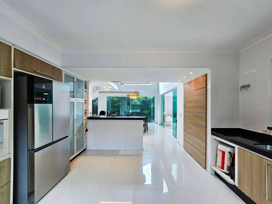 Foto 9 de Casa com 5 quartos à venda, 480m2 em Riviera de São Lourenço, Bertioga - SP