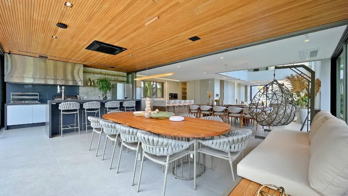 Casa com 7 quartos à venda, 600m2 em Riviera de São Lourenço, Bertioga - SP - imagem 8 Foto 8 de Casa com 7 quartos à venda, 600m2 em Riviera de São Lourenço, Bertioga - SP
