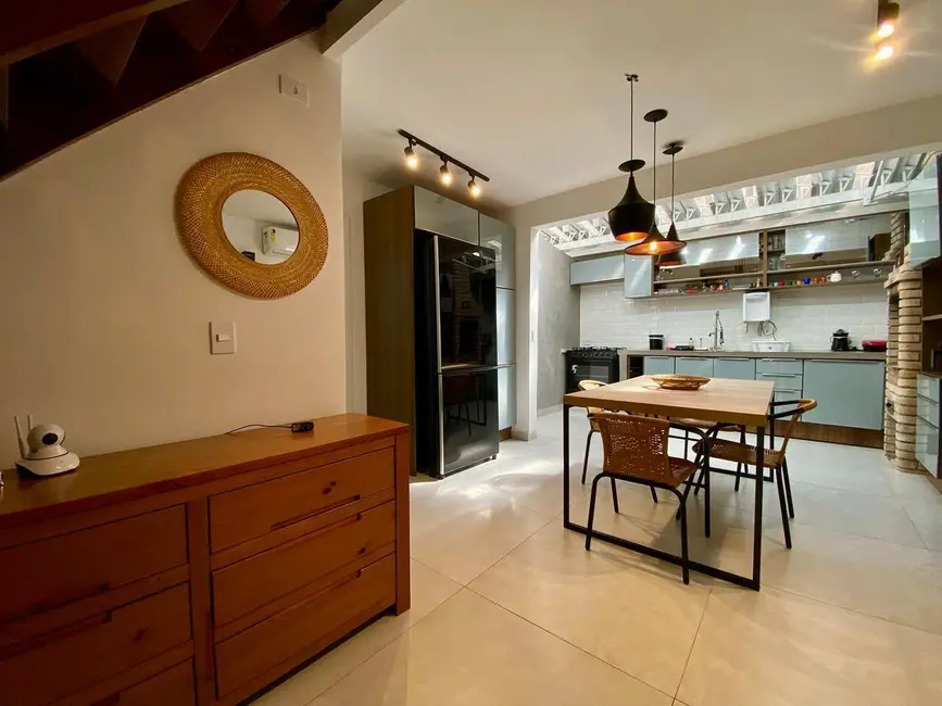 Foto 2 de Casa com 2 quartos à venda, 90m2 em Riviera de São Lourenço, Bertioga - SP