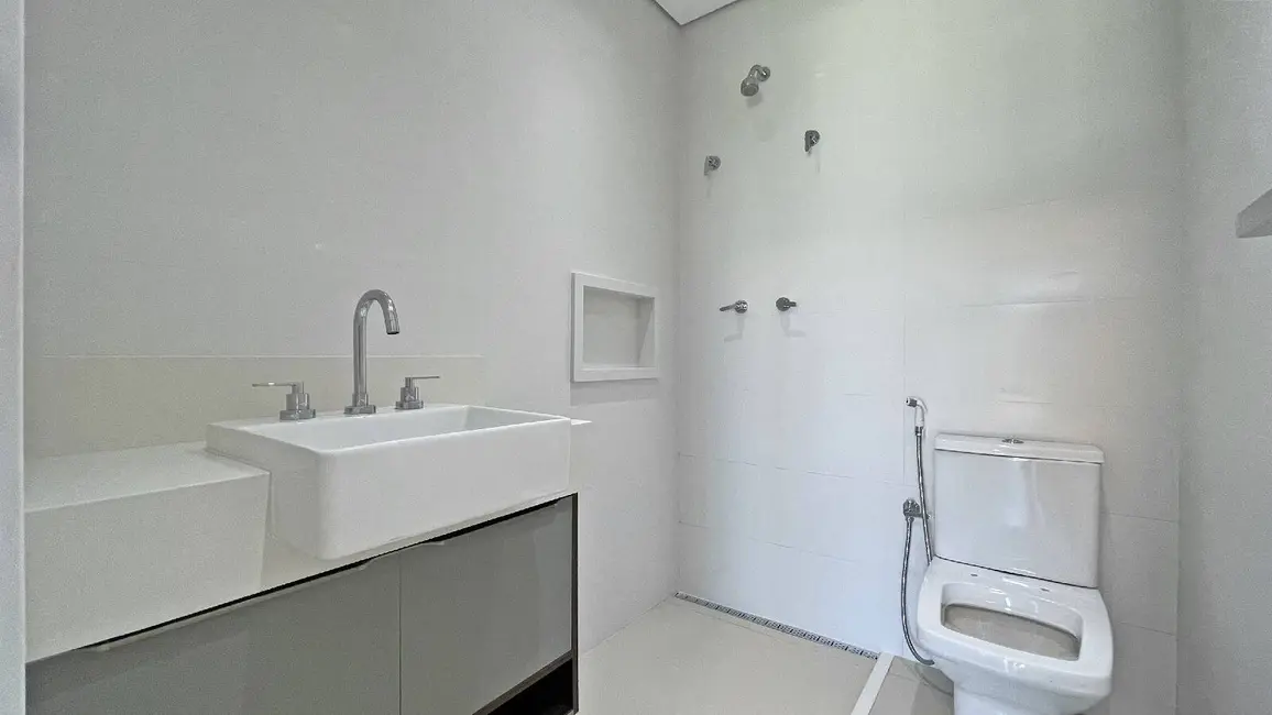 Foto 25 de Apartamento à venda, 133m2 em Riviera de São Lourenço, Bertioga - SP