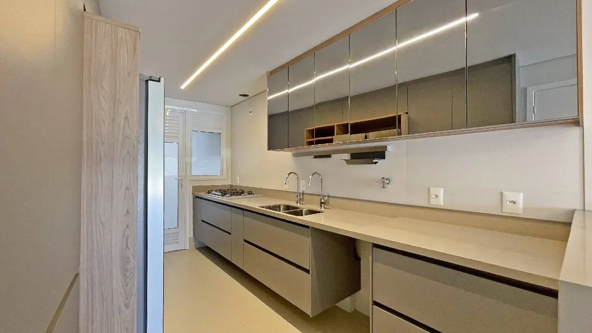 Foto 17 de Apartamento à venda, 133m2 em Riviera de São Lourenço, Bertioga - SP