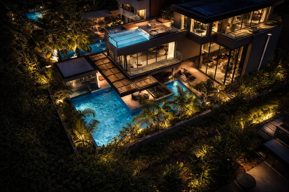 Foto 1 de Casa com 7 quartos à venda, 819m2 em Riviera de São Lourenço, Bertioga - SP