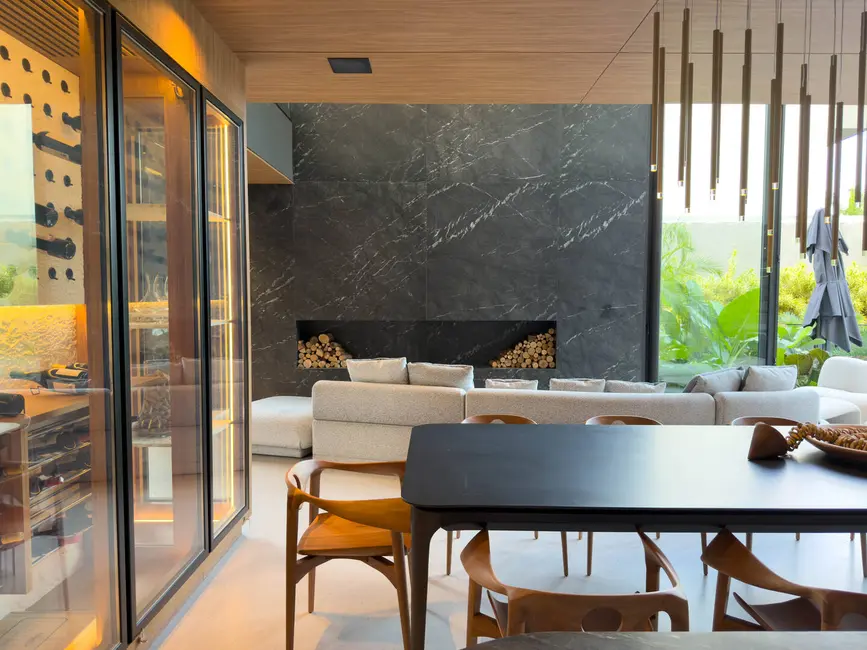 Foto 3 de Casa com 7 quartos à venda, 819m2 em Riviera de São Lourenço, Bertioga - SP