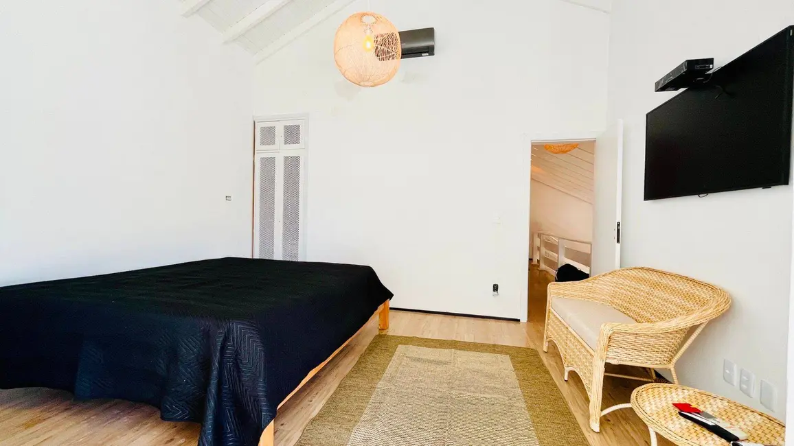 Foto 9 de Casa com 4 quartos à venda, 250m2 em Riviera de São Lourenço, Bertioga - SP