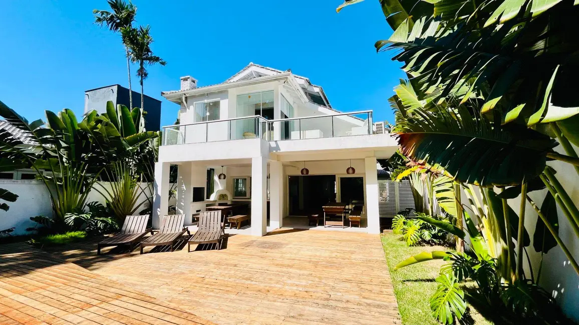 Foto 5 de Casa com 4 quartos à venda, 250m2 em Riviera de São Lourenço, Bertioga - SP