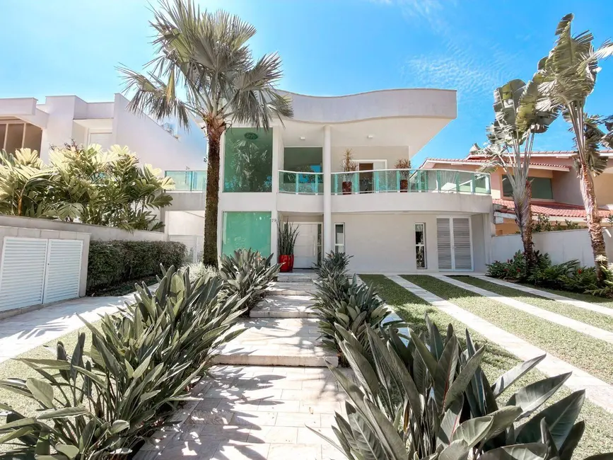 Foto 1 de Casa com 5 quartos à venda, 307m2 em Riviera de São Lourenço, Bertioga - SP