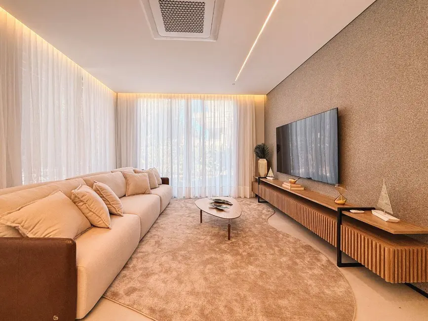 Foto 3 de Casa com 6 quartos à venda, 744m2 em Riviera de São Lourenço, Bertioga - SP