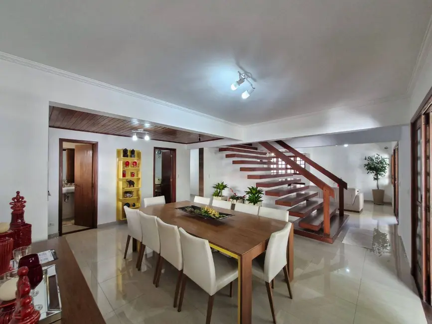 Foto 3 de Casa com 8 quartos à venda, 390m2 em Riviera de São Lourenço, Bertioga - SP