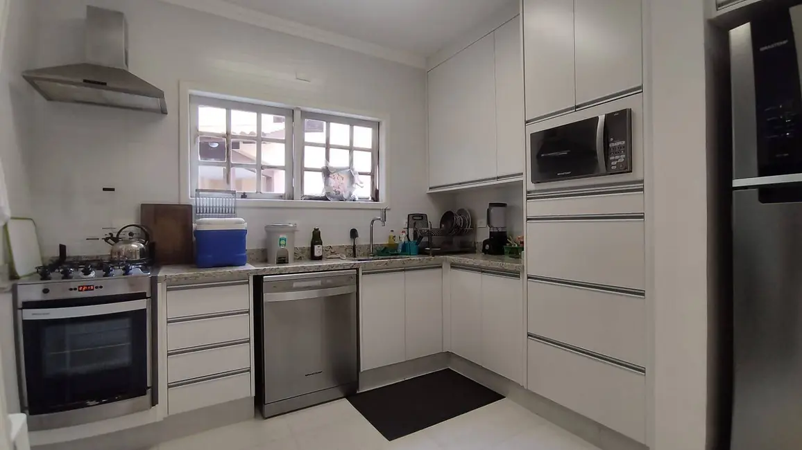 Foto 7 de Casa com 5 quartos à venda, 208m2 em Riviera de São Lourenço, Bertioga - SP