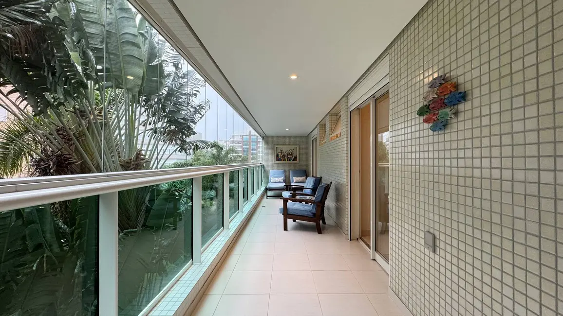 Foto 4 de Apartamento com 4 quartos à venda, 192m2 em Riviera de São Lourenço, Bertioga - SP