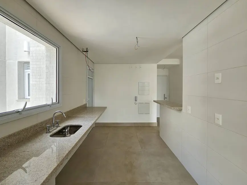 Foto 4 de Apartamento com 3 quartos à venda, 134m2 em Riviera de São Lourenço, Bertioga - SP