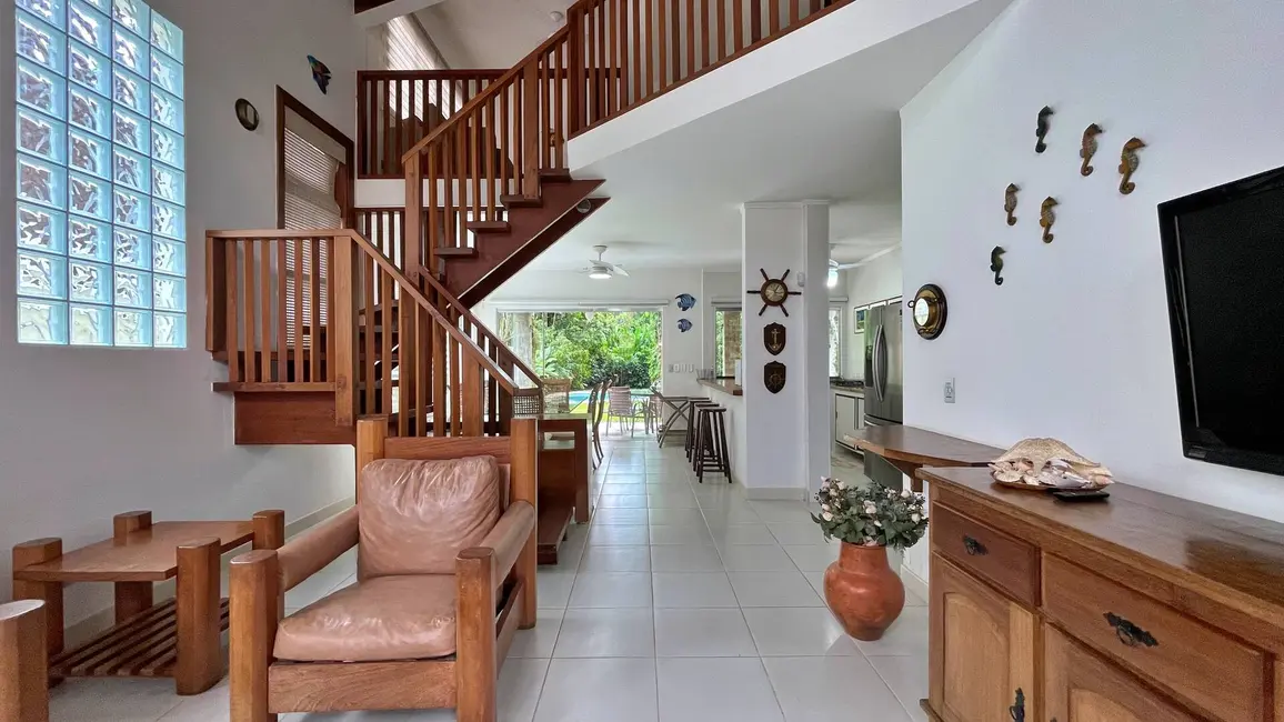 Casa com 5 quartos à venda, 276m2 em Riviera de São Lourenço, Bertioga - SP - imagem 3 Foto 3 de Casa com 5 quartos à venda, 276m2 em Riviera de São Lourenço, Bertioga - SP