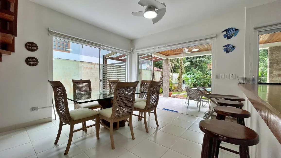 Casa com 5 quartos à venda, 276m2 em Riviera de São Lourenço, Bertioga - SP - imagem 4 Foto 4 de Casa com 5 quartos à venda, 276m2 em Riviera de São Lourenço, Bertioga - SP