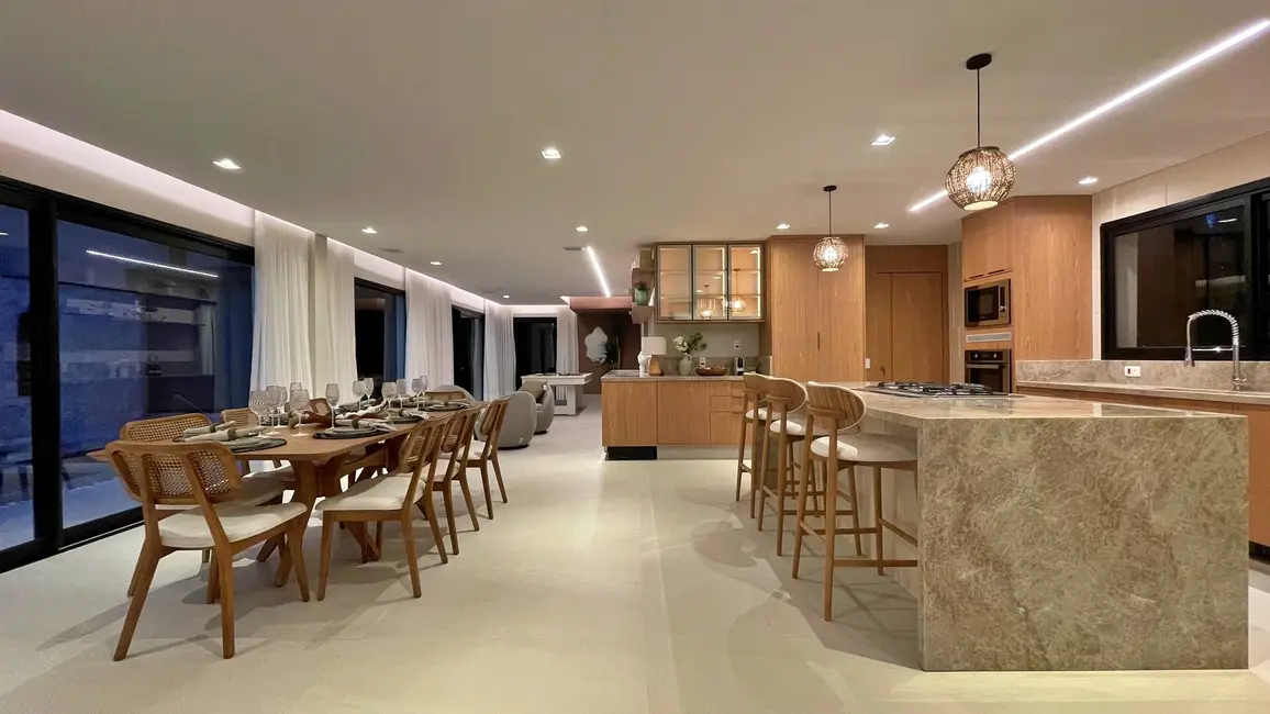 Foto 2 de Casa com 5 quartos à venda, 401m2 em Riviera de São Lourenço, Bertioga - SP