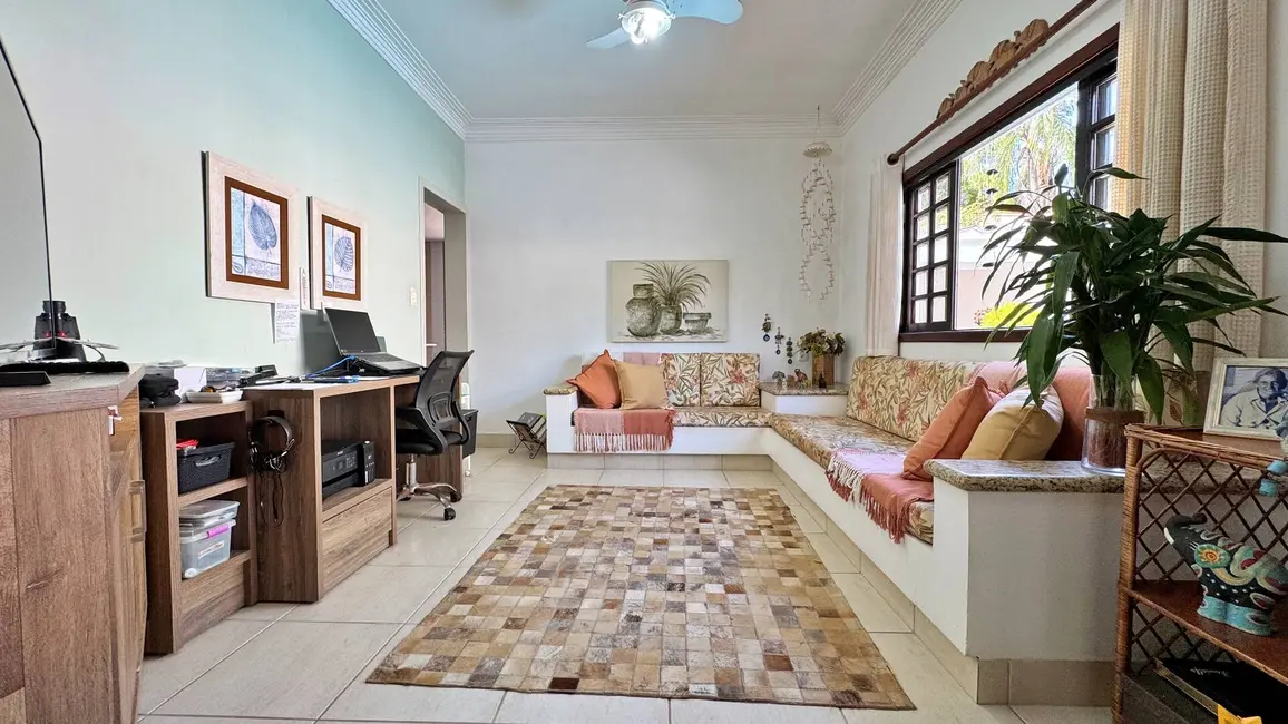 Foto 1 de Casa com 3 quartos à venda, 145m2 em Bertioga - SP