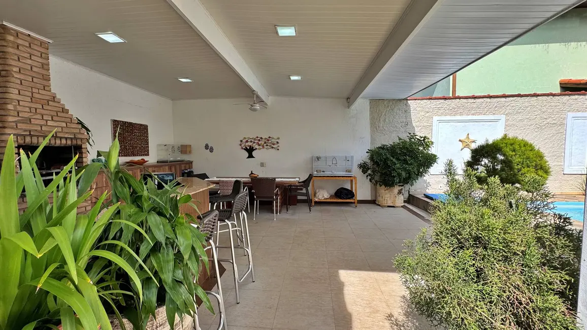 Foto 5 de Casa com 3 quartos à venda, 145m2 em Bertioga - SP