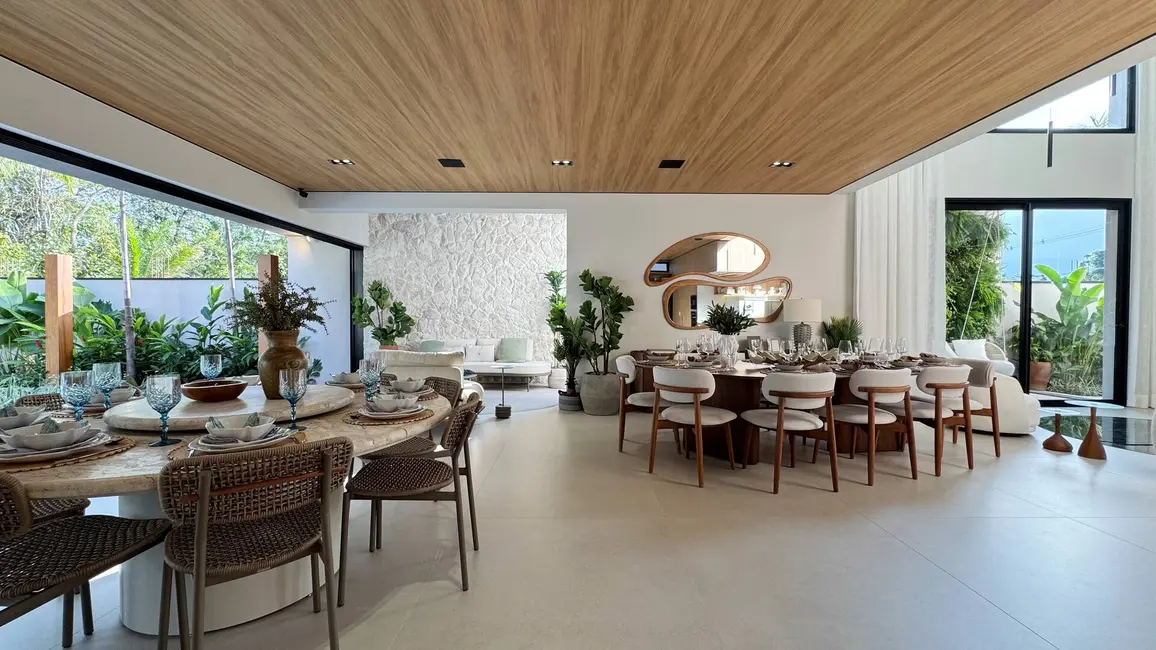 Casa com 5 quartos à venda, 590m2 em Riviera de São Lourenço, Bertioga - SP - imagem 8 Foto 8 de Casa com 5 quartos à venda, 590m2 em Riviera de São Lourenço, Bertioga - SP