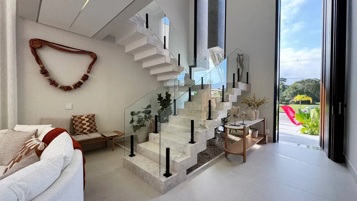 Casa com 5 quartos à venda, 590m2 em Riviera de São Lourenço, Bertioga - SP - imagem 3 Foto 3 de Casa com 5 quartos à venda, 590m2 em Riviera de São Lourenço, Bertioga - SP
