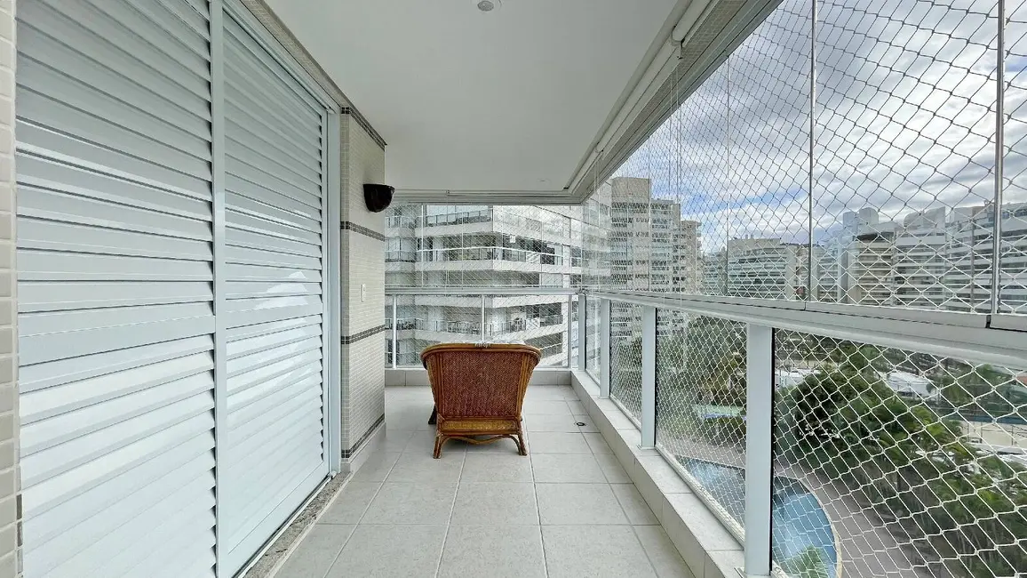 Foto 3 de Apartamento com 3 quartos à venda, 138m2 em Riviera de São Lourenço, Bertioga - SP