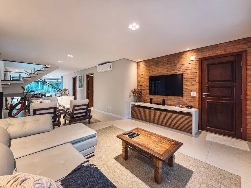 Foto 5 de Casa com 4 quartos à venda, 309m2 em Riviera de São Lourenço, Bertioga - SP