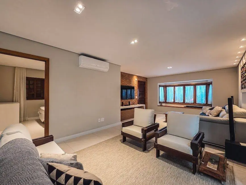 Foto 8 de Casa com 4 quartos à venda, 309m2 em Riviera de São Lourenço, Bertioga - SP