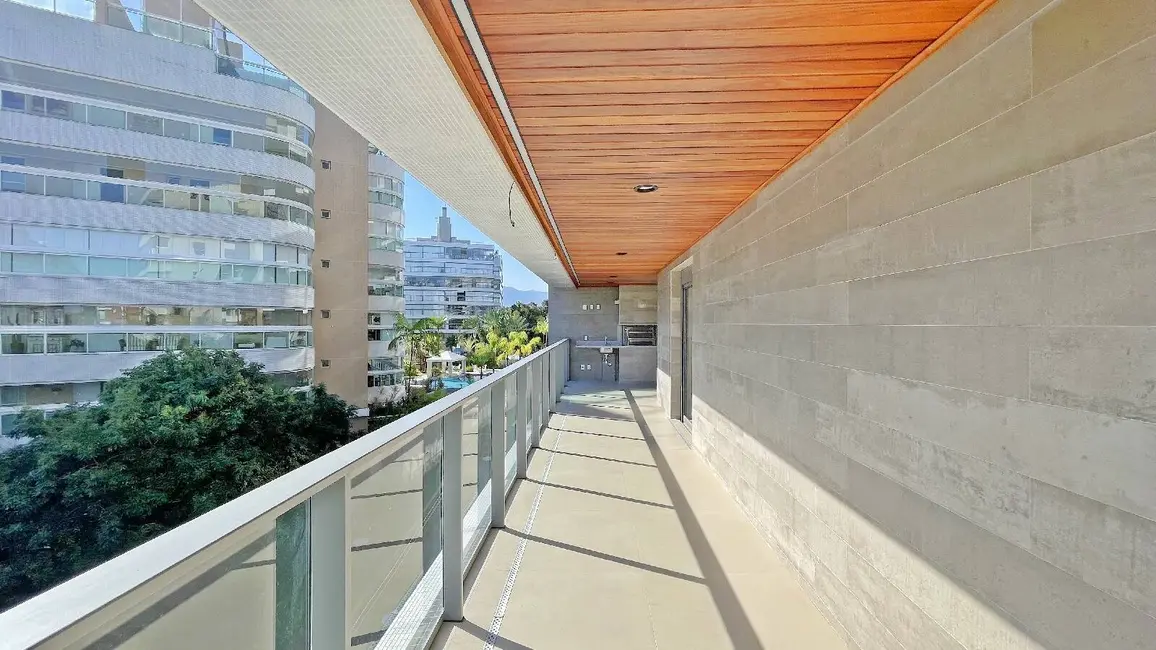 Foto 2 de Apartamento com 3 quartos à venda, 137m2 em Riviera de São Lourenço, Bertioga - SP