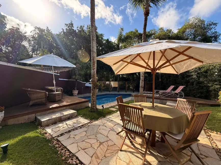Casa com 4 quartos à venda, 259m2 em Riviera de São Lourenço, Bertioga - SP - imagem 3 Foto 3 de Casa com 4 quartos à venda, 259m2 em Riviera de São Lourenço, Bertioga - SP