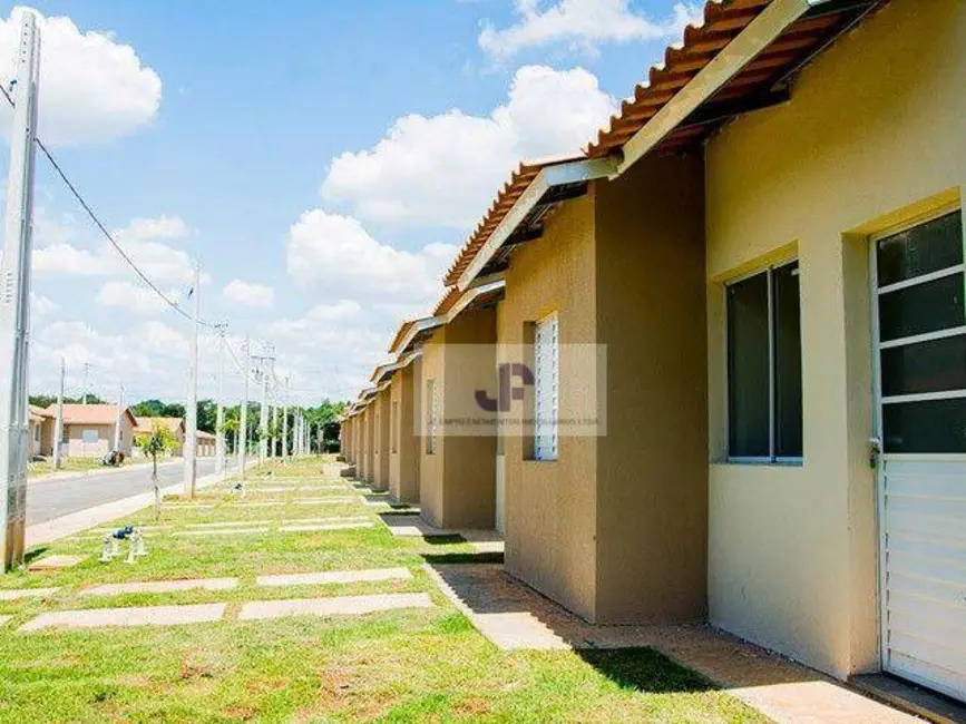 Foto 2 de Casa de Condomínio com 2 quartos à venda, 140m2 em Jardim Alpes de Sorocaba, Sorocaba - SP
