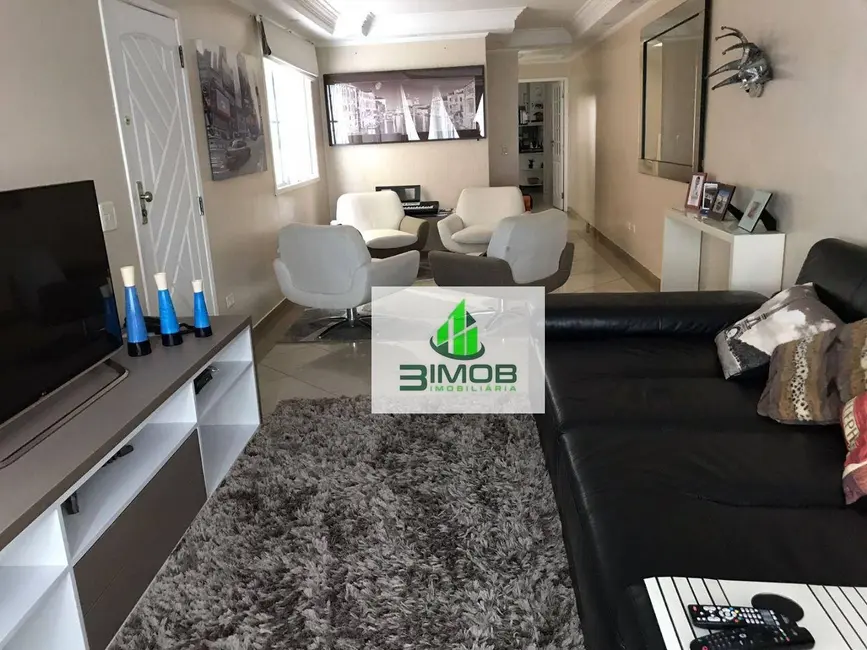 Sobrado com 3 quartos à venda, 180m2 em Vila Dom Pedro II, São Paulo - SP - imagem 2 Foto 2 de Sobrado com 3 quartos à venda, 180m2 em Vila Dom Pedro II, São Paulo - SP