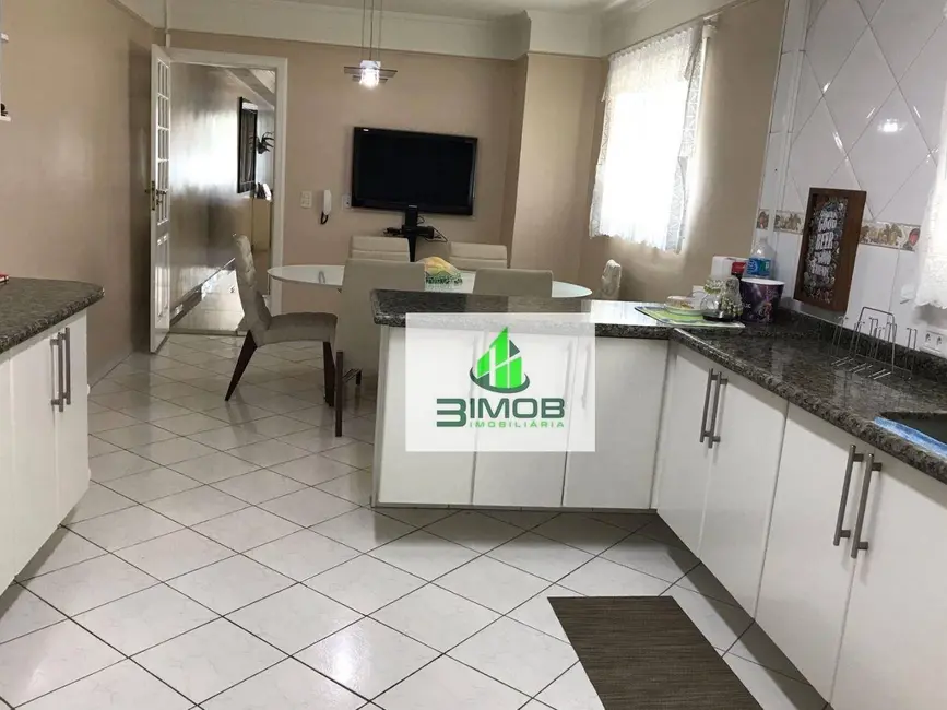 Sobrado com 3 quartos à venda, 180m2 em Vila Dom Pedro II, São Paulo - SP - imagem 5 Foto 5 de Sobrado com 3 quartos à venda, 180m2 em Vila Dom Pedro II, São Paulo - SP