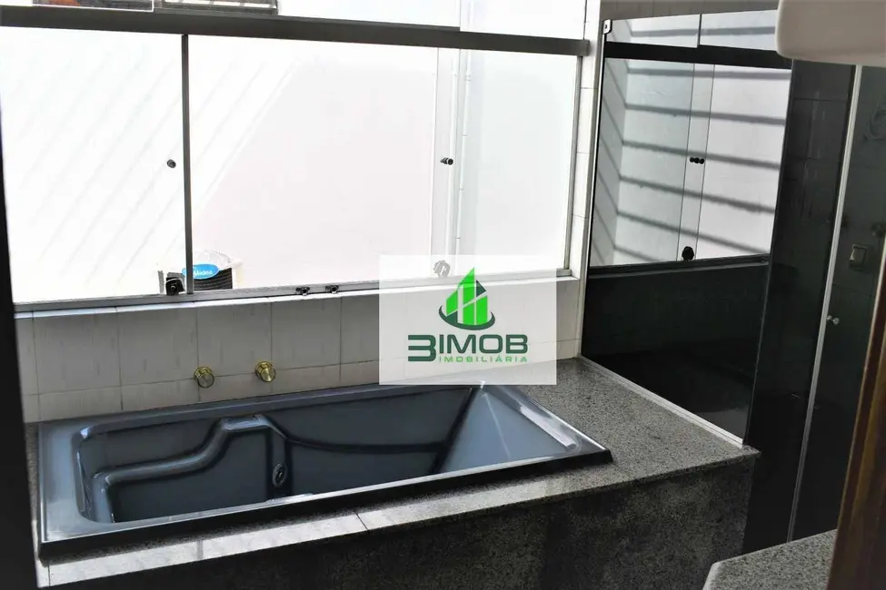 Casa com 5 quartos à venda, 420m2 em Vila Maria Alta, São Paulo - SP - imagem 9 Foto 9 de Casa com 5 quartos à venda, 420m2 em Vila Maria Alta, São Paulo - SP