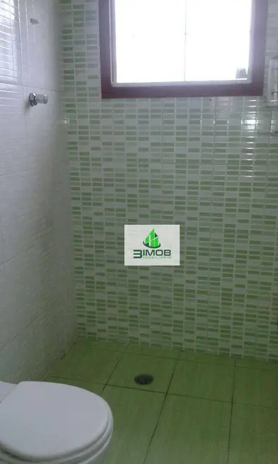 Casa com 6 quartos para alugar, 184m2 em Vila Guilherme, São Paulo - SP - imagem 8 Foto 8 de Casa com 6 quartos para alugar, 184m2 em Vila Guilherme, São Paulo - SP