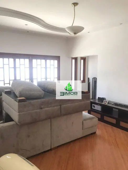 Foto 21 de Casa com 2 quartos para alugar, 310m2 em Vila Guilherme, São Paulo - SP