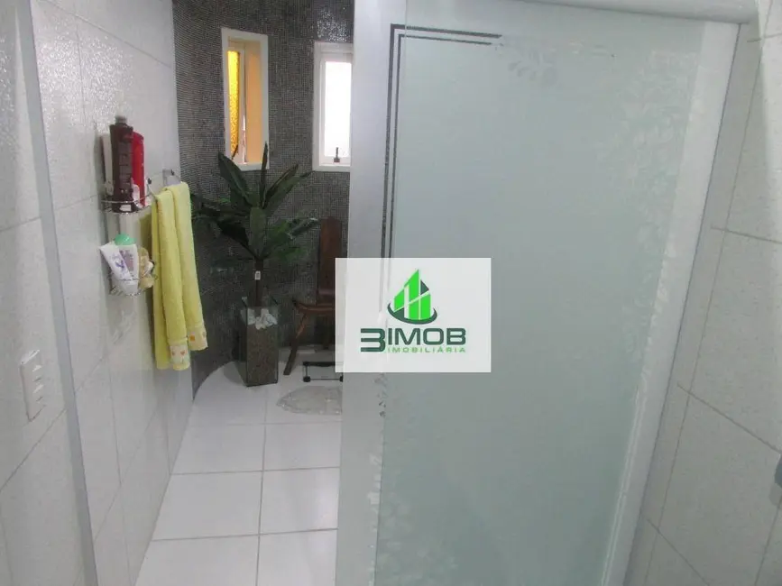 Sobrado com 2 quartos à venda, 237m2 em Vila Maria Alta, São Paulo - SP - imagem 6 Foto 6 de Sobrado com 2 quartos à venda, 237m2 em Vila Maria Alta, São Paulo - SP