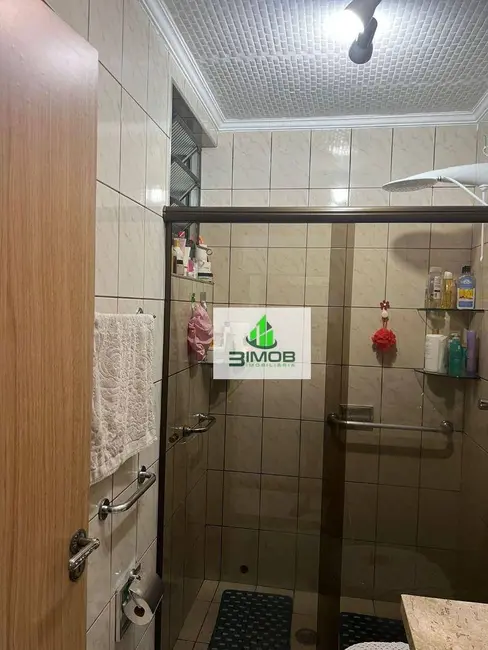 Sobrado com 4 quartos à venda, 174m2 em Vila Medeiros, São Paulo - SP - imagem 8 Foto 8 de Sobrado com 4 quartos à venda, 174m2 em Vila Medeiros, São Paulo - SP