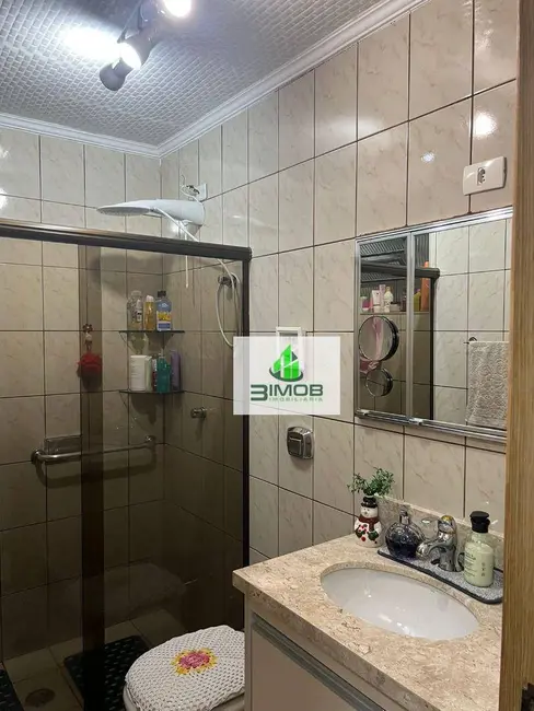 Sobrado com 4 quartos à venda, 174m2 em Vila Medeiros, São Paulo - SP - imagem 6 Foto 6 de Sobrado com 4 quartos à venda, 174m2 em Vila Medeiros, São Paulo - SP