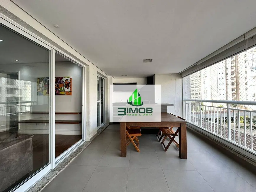 Foto 4 de Apartamento com 3 quartos para alugar, 146m2 em Vila Alexandria, São Paulo - SP