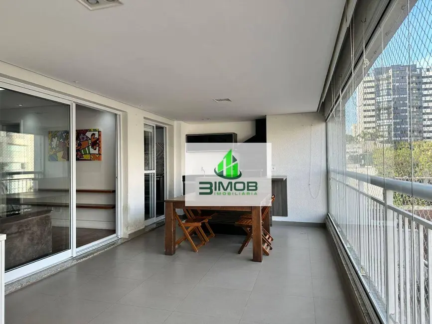 Foto 9 de Apartamento com 3 quartos para alugar, 146m2 em Vila Alexandria, São Paulo - SP