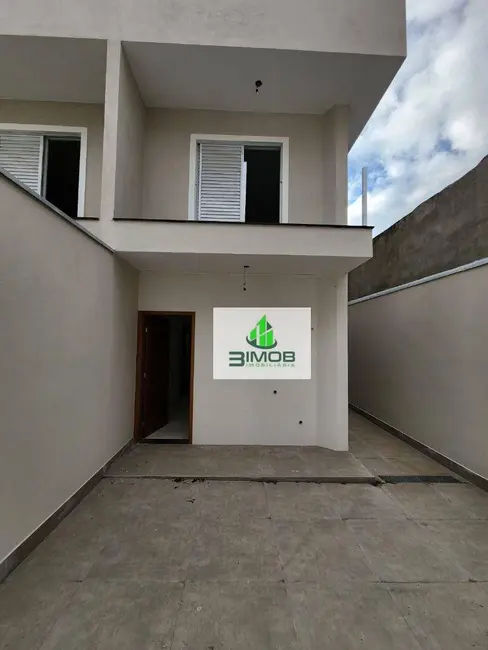 Sobrado com 3 quartos à venda, 140m2 em Vila Barros, Guarulhos - SP - imagem 4 Foto 4 de Sobrado com 3 quartos à venda, 140m2 em Vila Barros, Guarulhos - SP